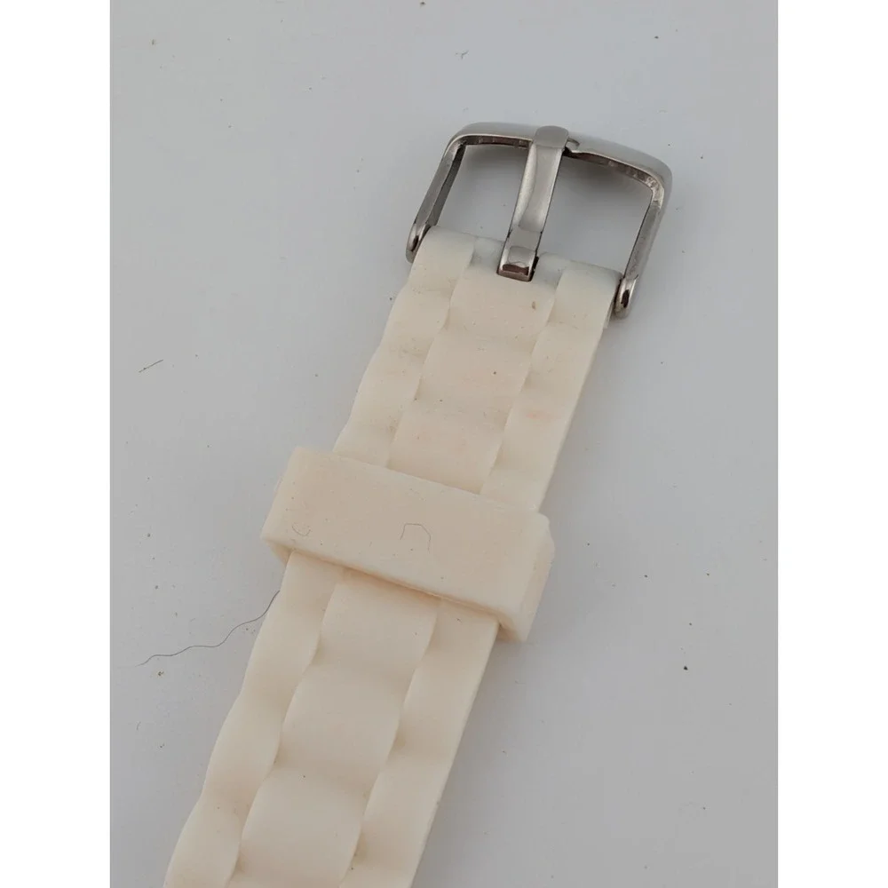Geneva Watch Women Polka Dot Dial Crystal Bezel White Silicone Band- New Battery
